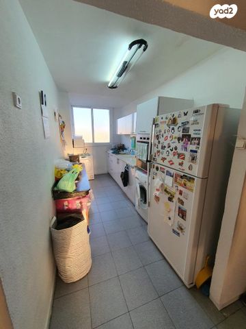 דירה, יצחק בן צבי 41, קרית ים ב', קרית ים