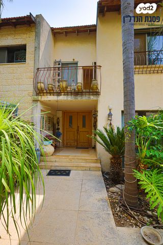 דו משפחתי, שיבולת, הדסים, שוהם