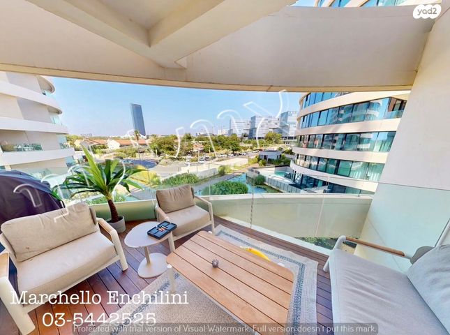 דירה, פנינה זלצמן, גלילות, תל אביב יפו