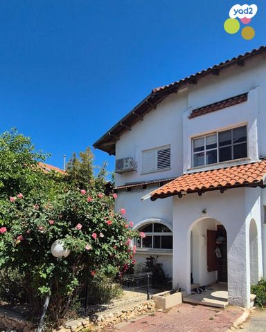 בית פרטי/ קוטג', בנימינה גבעת עדה