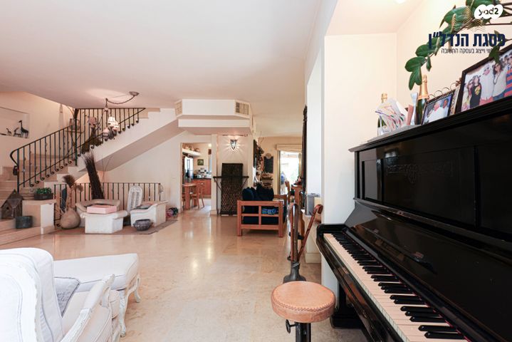 דו משפחתי, שיבולת, הדסים, שוהם