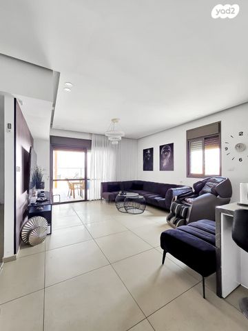 גג/ פנטהאוז, יוסף בורג 24, נווה זאב, נאות אילן, באר שבע