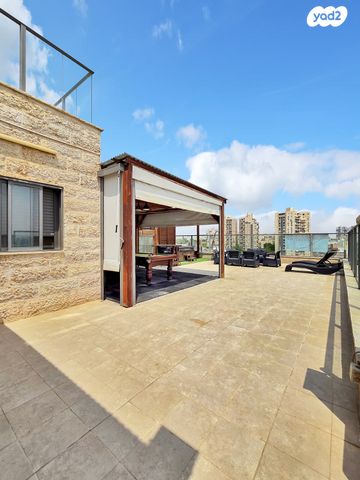 גג/ פנטהאוז, יוסף בורג 24, נווה זאב, נאות אילן, באר שבע