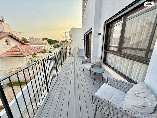 בית פרטי/ קוטג', הרקפות, ראש העין