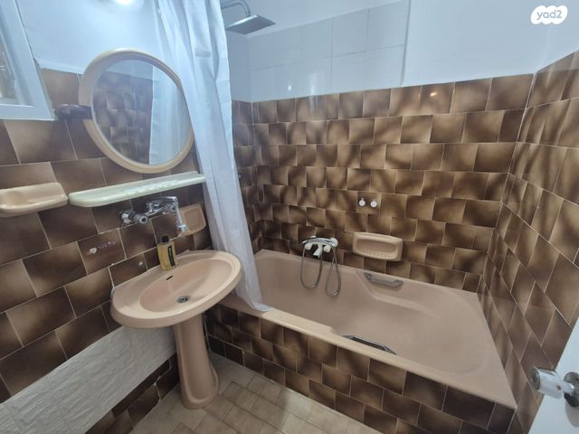 דירה, החלוץ 43, טרומפלדור, נהריה