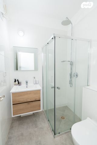 דירה, אור ים, אור עקיבא