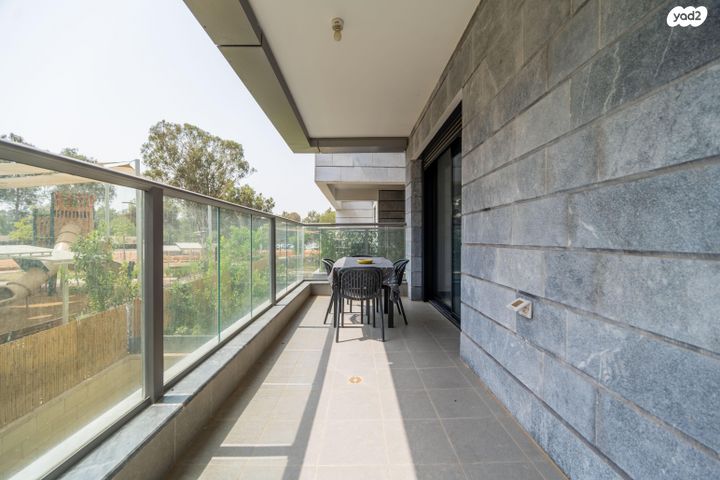 דירה, רועי קליין, קרית קריניצי, רמת גן