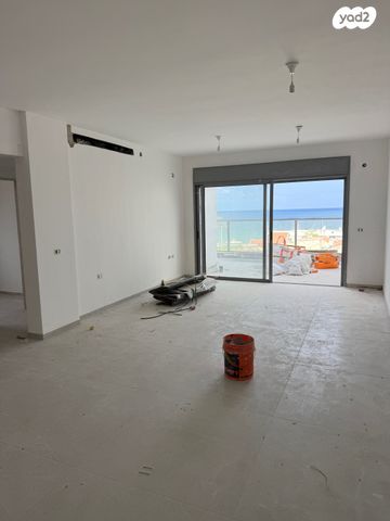 דירה, נחום סוקולוב, נהריה