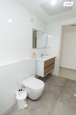 דירה, אור ים, אור עקיבא