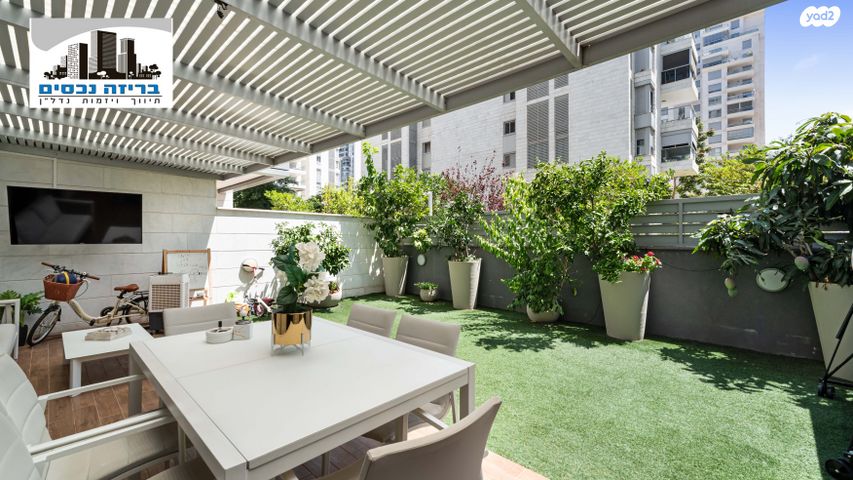 דירת גן, יעקב פיכמן 13, ח-501, חולון