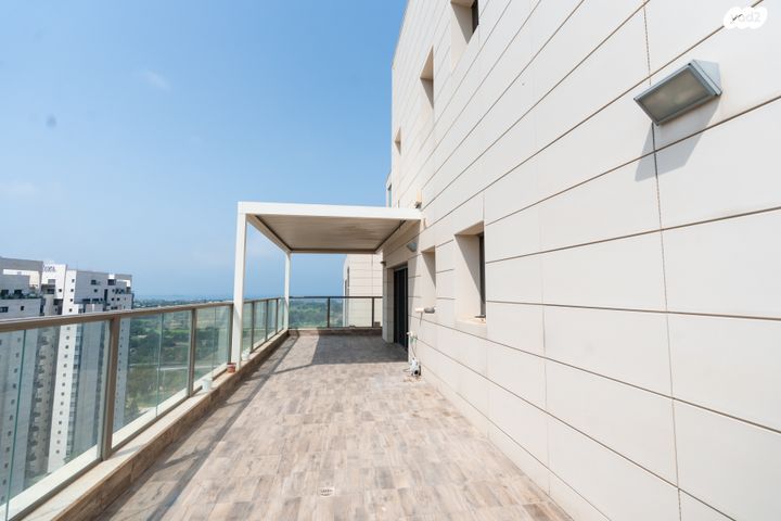 גג/ פנטהאוז, נוף ים - מע"ר, אור עקיבא