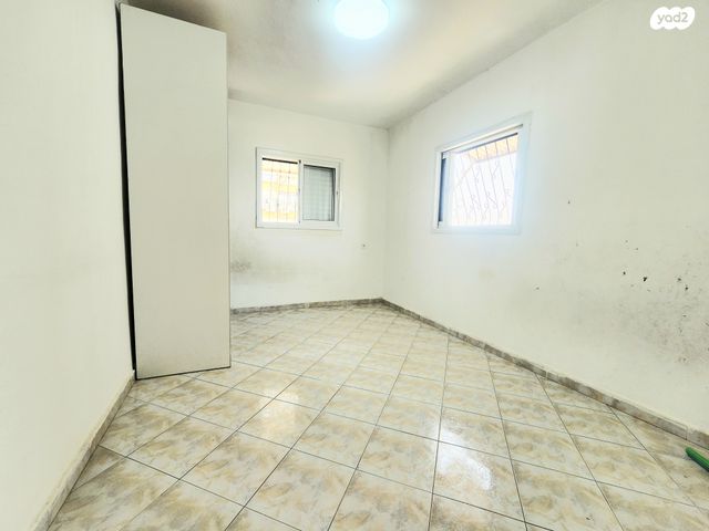 דירה, שדרות דוד המלך 20, שרת, לוד