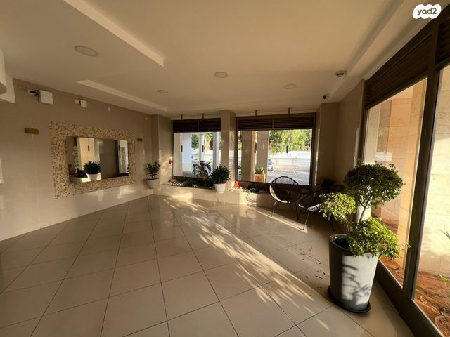 דירה, שדרות ששת הימים 48, נווה אליעזר וכפר שלם מזרח, תל אביב יפו