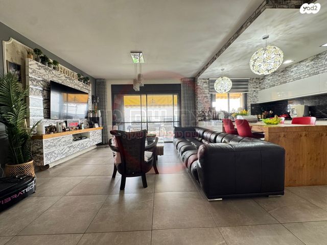 דירה, חטיבת כפיר, רובע יזרעאל סביוני העמק, עפולה