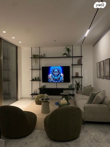 דירה, יונתן הופסי, הצפון החדש - צפון, תל אביב יפו