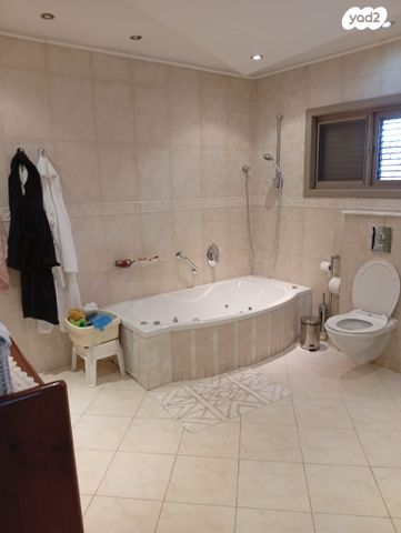 בית פרטי/ קוטג', וייצמן, שיכון גג, אזור