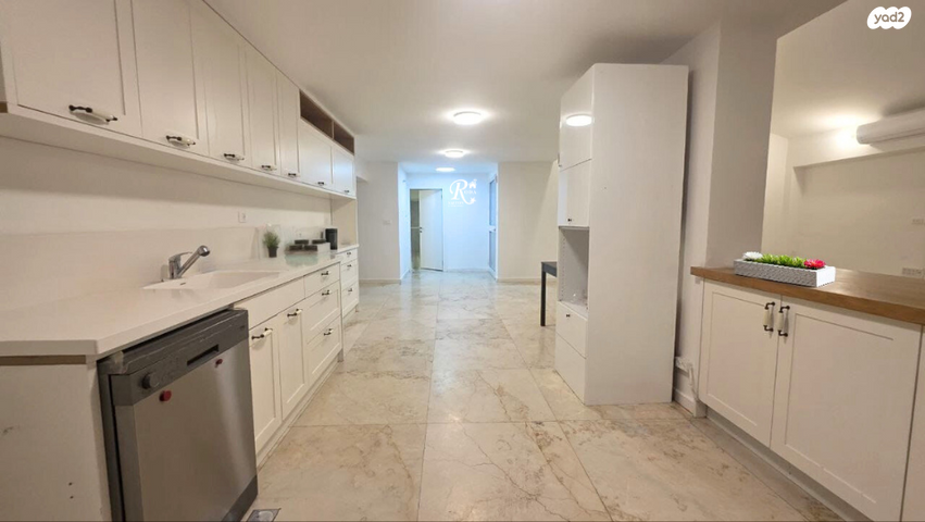 בית פרטי/ קוטג', סביון