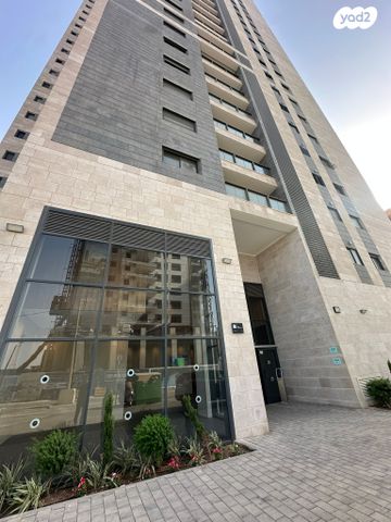 דירה, יערות הכרמל, נופי בן שמן, לוד