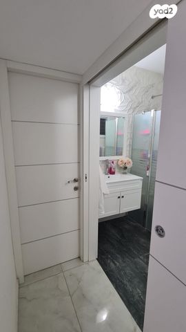 דירה, השיקמה, דרום מערב ותיק, בת ים