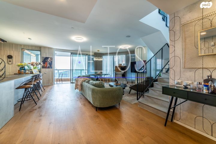 גרציאני יצחק 