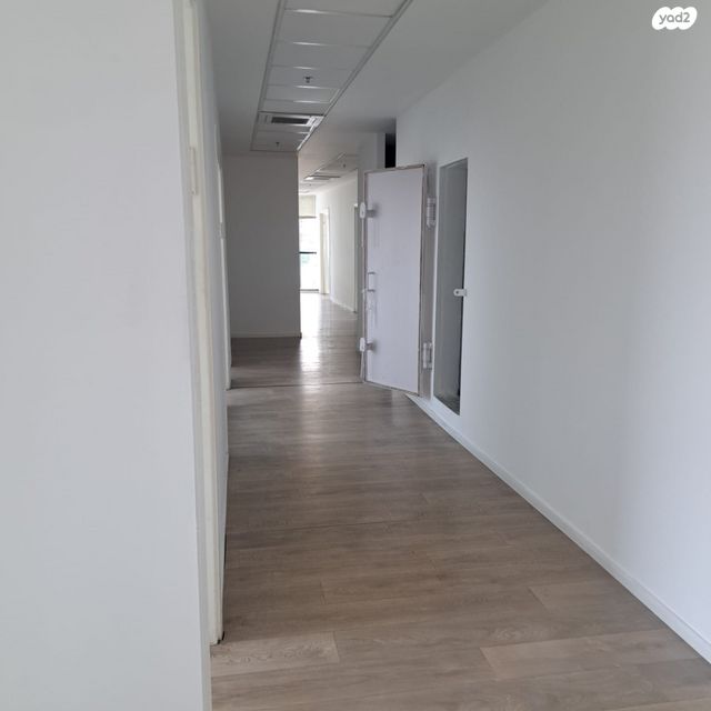 משרדים, תובל 30, בורסה, רמת גן