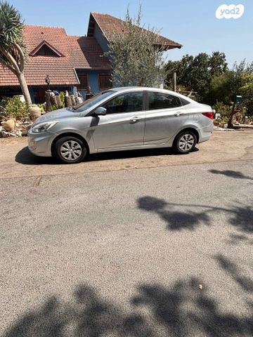 יונדאי אקסנט i25