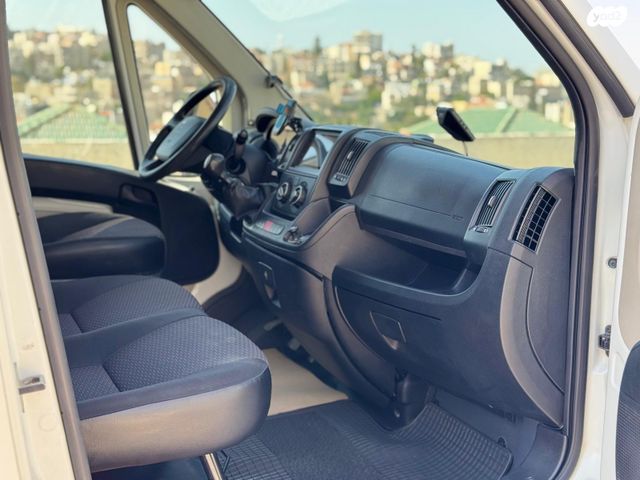 פיג'ו בוקסר