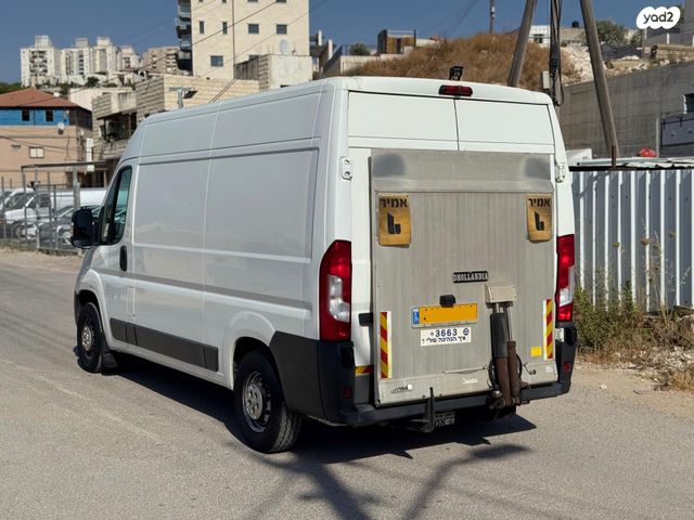 פיג'ו בוקסר