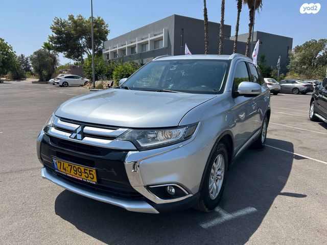 מיצובישי אאוטלנדר