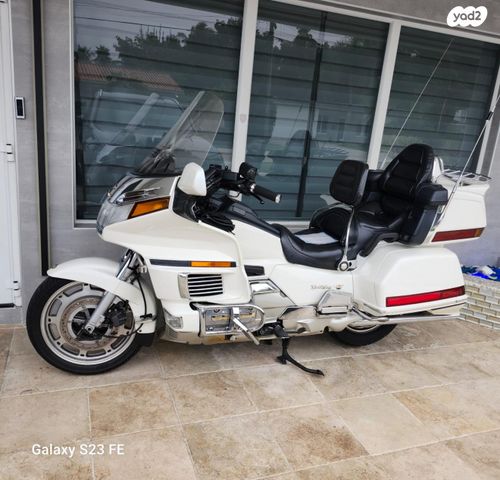 מודעת רכב הונדה GL1500 גולד-ווינג