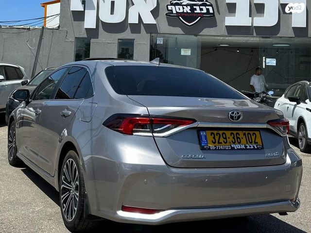 טויוטה קורולה