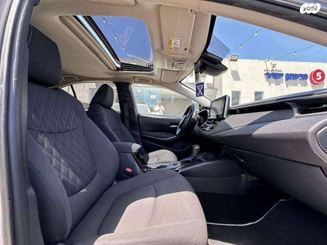 טויוטה קורולה