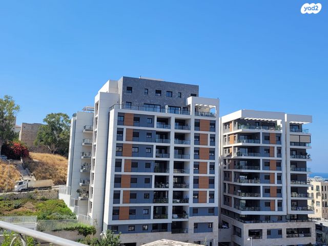 דירה, עומר אל חטאב 4, העיר התחתית, ואדי סאליב, חיפה