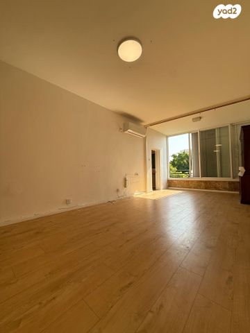 דירה, הנרייטה סולד 39, מרכז העיר, סביניה, הוותיקה, קרית ביאליק