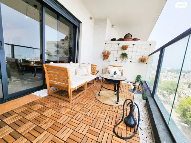 דרך יד לבנים 