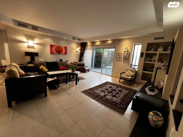 בית פרטי/ קוטג', קרית חיים מזרחית, חיפה