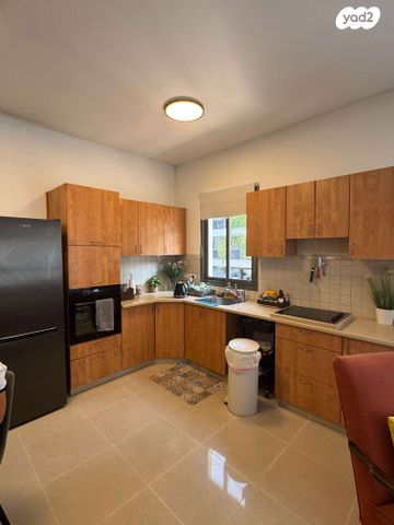 דירה, החי"ל 10, נגבה, רמת גן