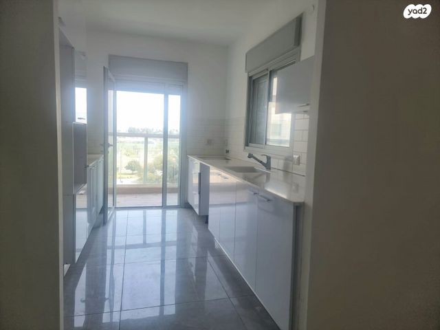 דירה, חזון אי"ש, רחובות