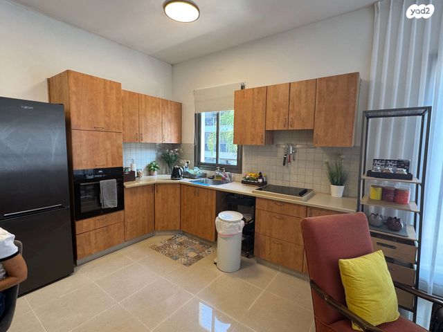 דירה, החי"ל 10, נגבה, רמת גן