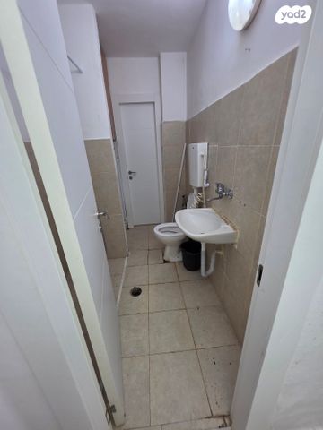 דירה, עתניאל בן קנז, השופטים, קרית גת