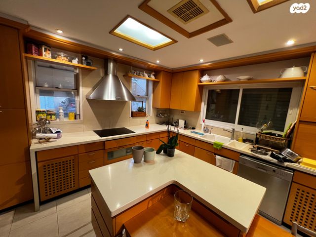 בית פרטי/ קוטג', קרית חיים מזרחית, חיפה