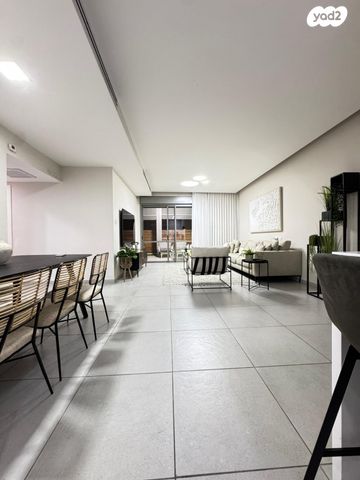 דירה, גדעון האוזנר 20, רמות הרכס, באר שבע