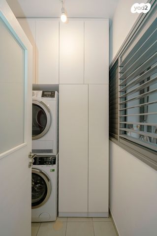 דירה, סביון 5, הפרחים, חריש