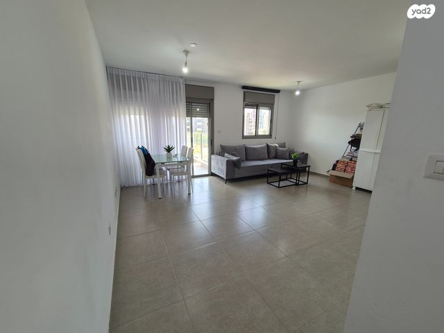 דירה, שדרות עמק האלה 67, שקמים ואגמים, אשקלון