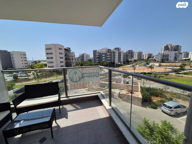 דירה, שדרות עמק האלה 67, שקמים ואגמים, אשקלון