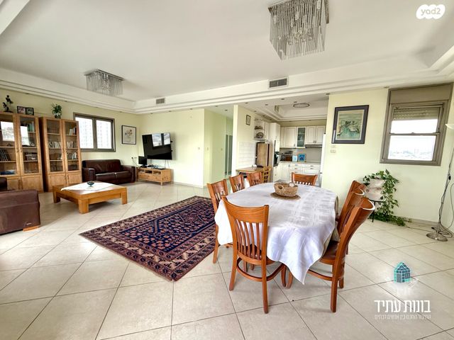 גג/ פנטהאוז, שדרות חיים וייצמן, צפון מערב מרכז העיר, נתניה