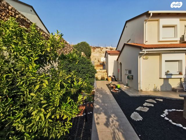 בית פרטי/ קוטג', בית אריה / עופרים