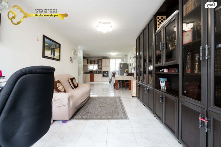 דירה, עטרות 10, קרית שרת מערב, חולון