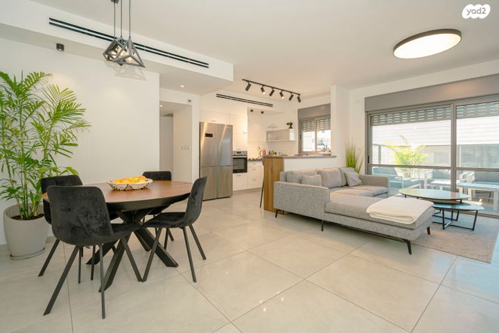 דירה, סביון 5, הפרחים, חריש