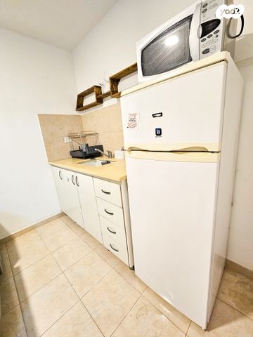 דירה, הרקפות, פוריה נווה עובד